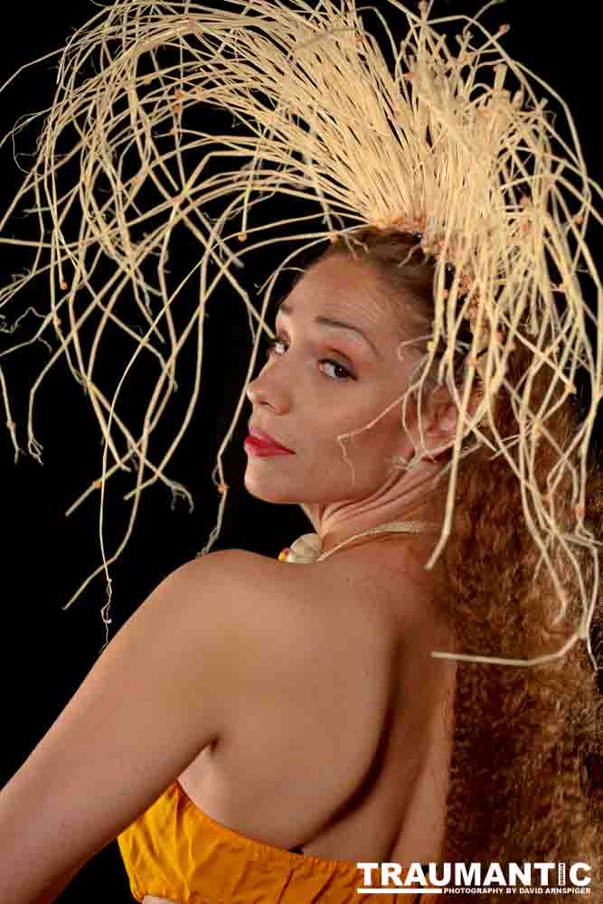 What a blast to get to shoot with a gorgeous Tahitian Dancer.  Ne-Ne was looking for shots to use to promote herself, and I got an opportunity to shoot something truly beautiful and interesting.